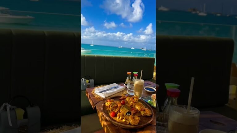 Exploring the island of St. Maarten & St. Martin in the Caribbean #travel #caribbean #stmaarten