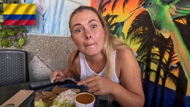 We Try LOCAL COLOMBIAN Food for the First Time… WOW! 🇨🇴